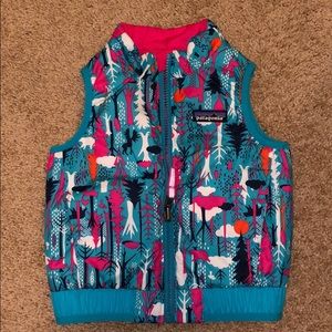 Brand new reversible  toddler PATAGONIA vest